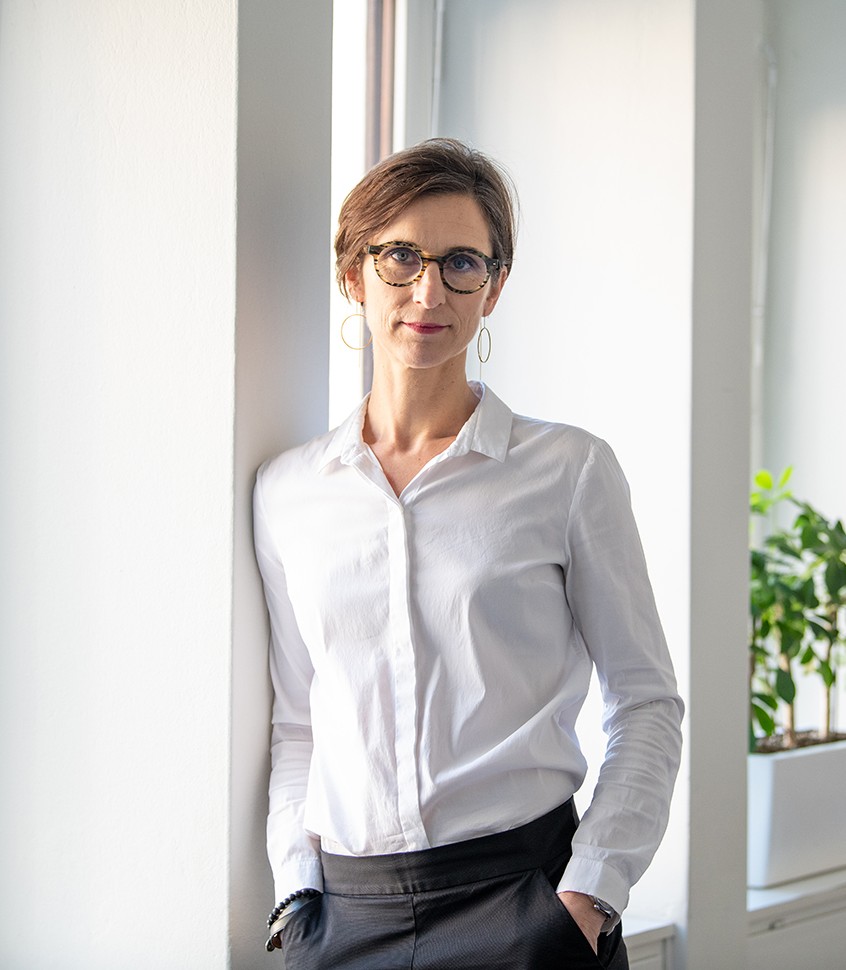 Kontakta Lotta Wallér för att prata om ledarskapsutveckling, grupputveckling och individuell utveckling